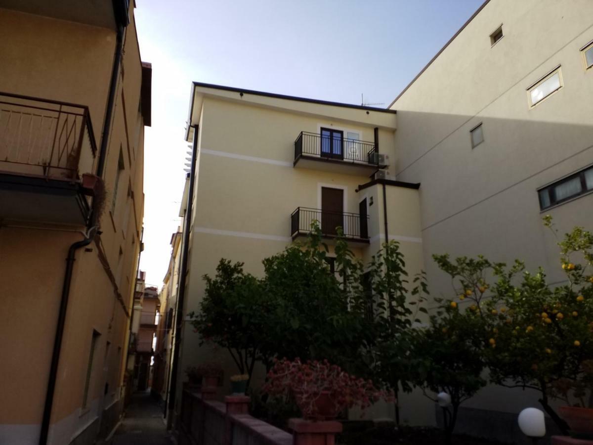 Mediterranean Apartments Capo d'Orlando Ngoại thất bức ảnh